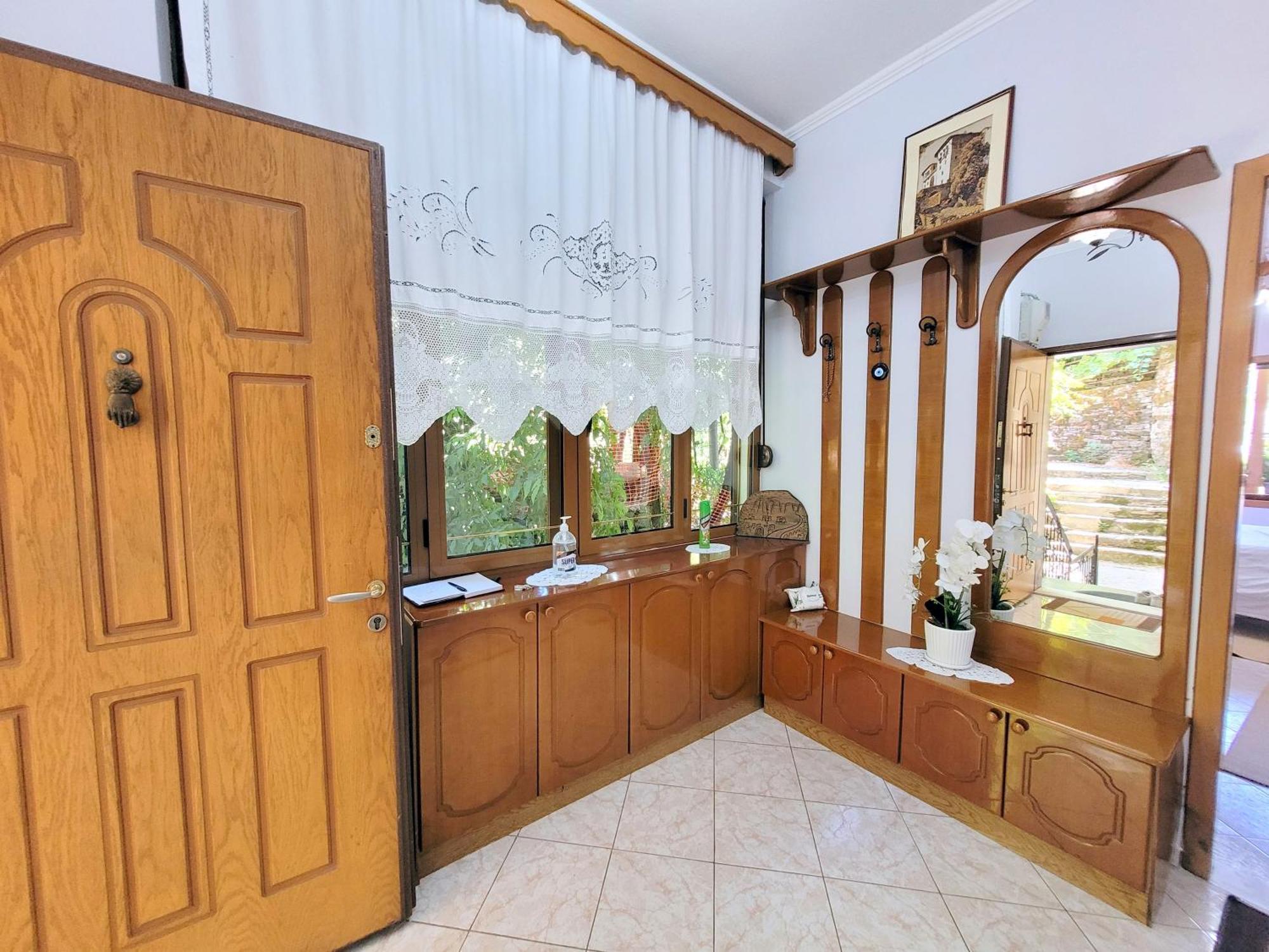 Marbi Guest House Gjirokastër 외부 사진